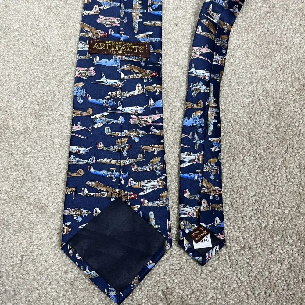 NWT Airplane Tie 100% Silk World‎ War II Navy Museum Artifacts Tie